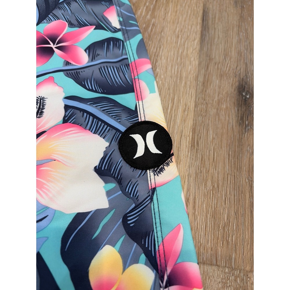 Men's Hurley Board Shorts - Picture 2 of 7
